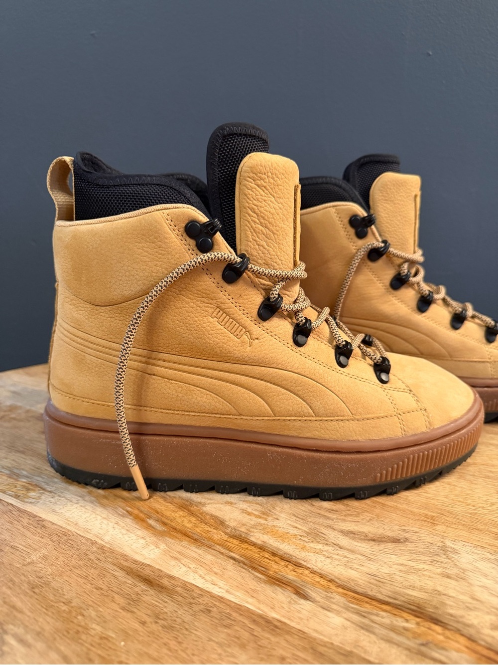 Puma Men's Wheat Nubuck High-Top Boots. Never used, no box. Size 7.5